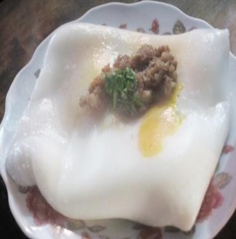 Hấp dẫn bánh cuốn trứng xứ Lạng