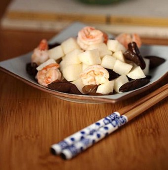Sáng tạo mới với món củ đậu xào tôm