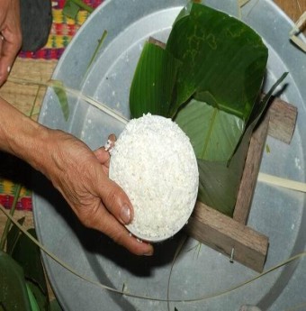 Bánh chưng: Cách gói và luộc