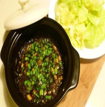 Đặc sản Nam bộ: Nước mắm kho đường
