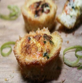 Đổi mới món bánh trứng mặn