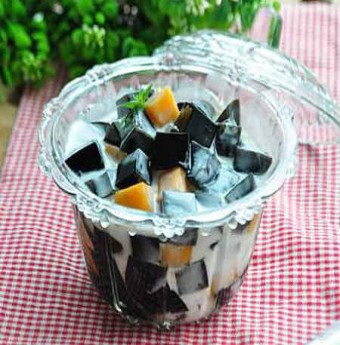 Cách làm xoài dầm thạch đen nhanh, hấp dẫn
