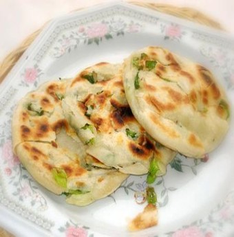 Bánh hành: Món ngon dễ làm và cực dân dã