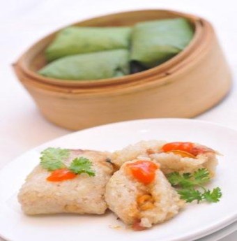 Cách nấu món xôi vuông lá sen