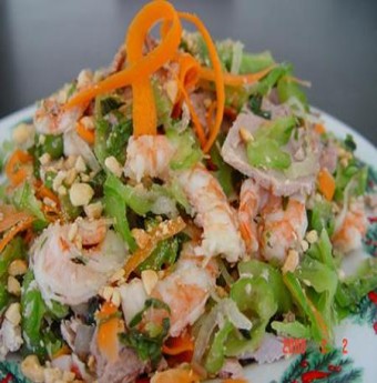 Nộm khổ qua, tôm, thịt: hấp dẫn bởi vị chua, ngọt, bùi...