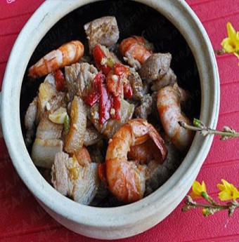 Cách làm món tôm kho thịt kiểu Huế