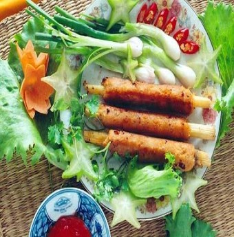 Cách làm món chả tôm bọc mía