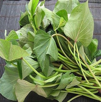 Canh khoai lang nấu ốc, dân dã nhưng lạ miệng