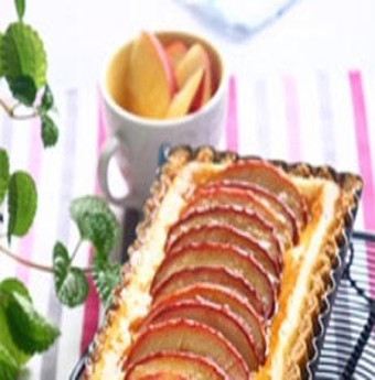 Món ngon dễ làm: Bánh ga tô táo