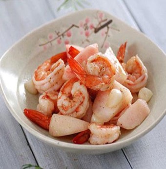 Độc đáo lạ miệng với tôm xào quả đào tươi