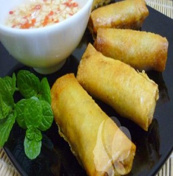 Món ngon ngày 8/3: Chả nem nhân khoai môn