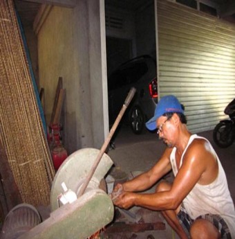 Kiếm 3 triệu/ngày bằng nghề bán bánh tráng