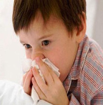 Những điều mẹ cần biết khi con dị ứng đạm sữa bò