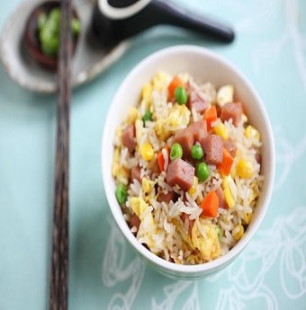 Cơm chiên giăm bông