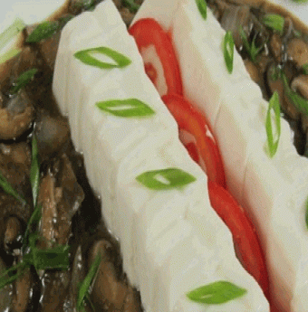 Cách chế biến món đậu mơ xốt nấm tương bần lạ miệng