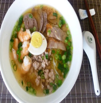 Bữa sáng lạ miệng với hủ tiếu thập cẩm