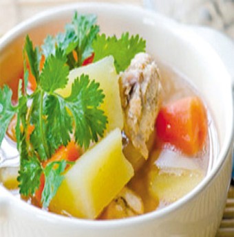 Món ăn lợi sữa: Canh đu đủ cá chạch