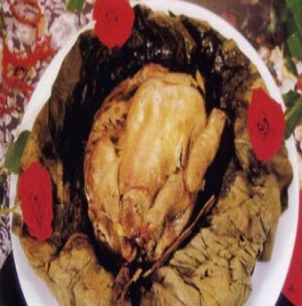Thưởng thức Gà ăn mày Hàng Châu, Trung Quốc