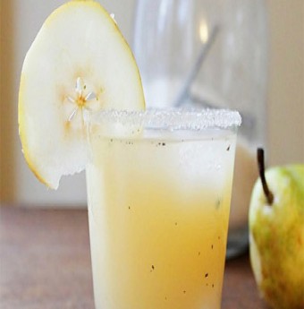 Tự pha chế Cocktail Lê cho ngày hè sảng khoái