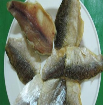 Ngày mưa gợi nhớ Cá mắm