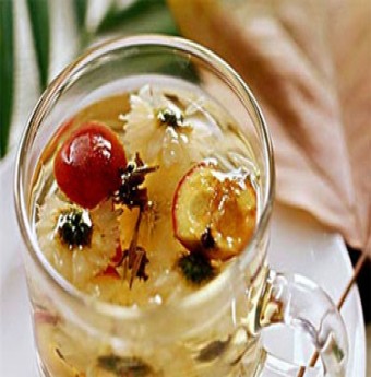 Giảm cân bằng trà tự chế