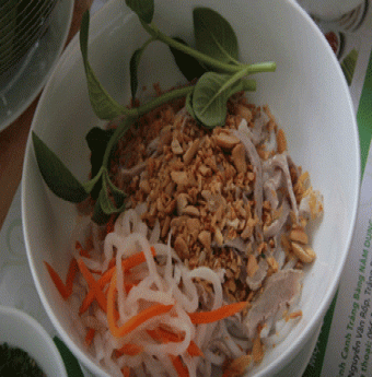 Bánh canh khô - hương sắc xứ nắng Tây Ninh