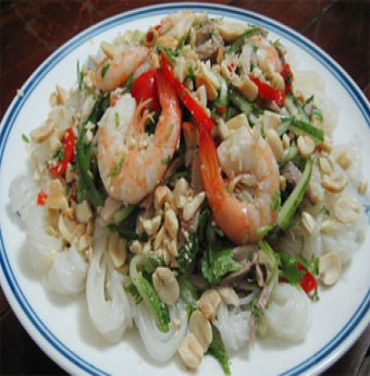 Bún trộn tôm thịt cho ngày lạnh đầu mùa