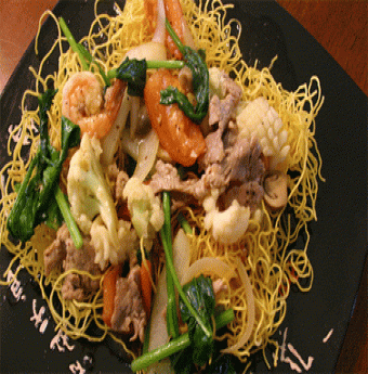 Hủ tiếu xào mì thơm ngon