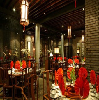 Tham quan nhà hàng triệu đô ở Sài Gòn