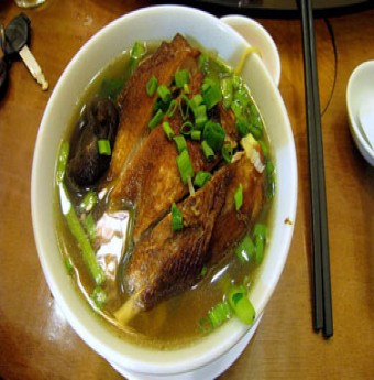 Cách làm mì vịt tiềm ngon miệng