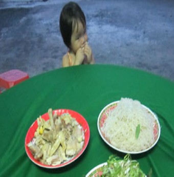 Con ăn thử xem thịt gì!