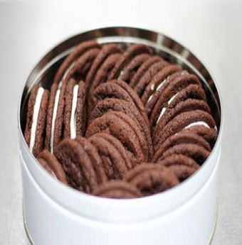 Thưởng thức bánh oreo ngon miễn chê