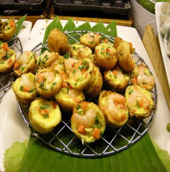 Nhớ bánh căn Phan Thiết