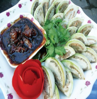 Nhớ quê nhớ mắm ruột cà dĩa