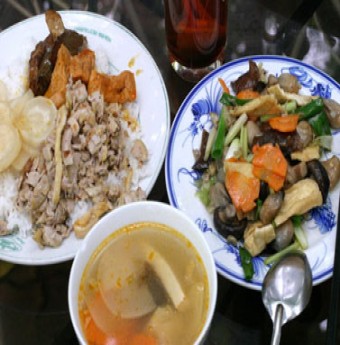 Cơm chay Huế