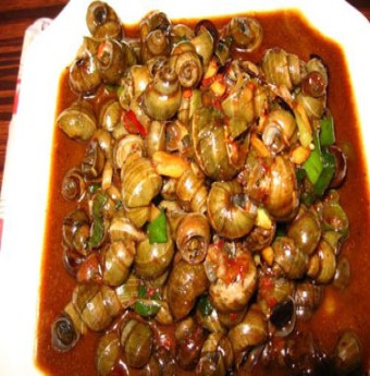 Các bước làm ốc xào cay