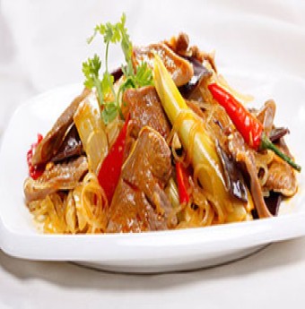 Lưỡi heo xào lăn ngon hết ý