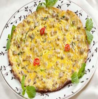 Làm hến chiên trứng