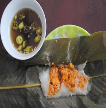 Thích thú bánh nậm chay