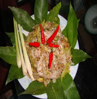 Đến Ninh Bình nhớ ăn chạo chân giò