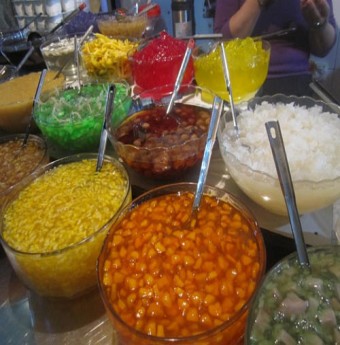 Khám phá khu ẩm thực ở Hà Thành