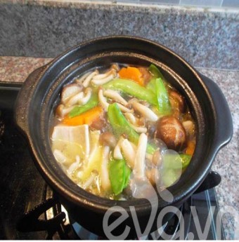 Cách nấu canh nấm chay
