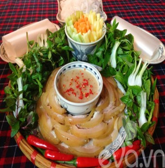 Thơm lừng lợn mán hấp hạt dổi 