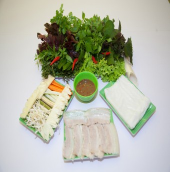 Khám phá quán cuốn đặc sắc nơi Hà thành.