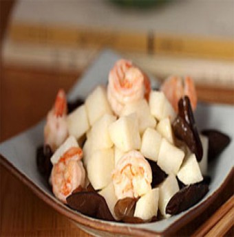 Món ngon bữa trưa: Củ đậu xào tôm