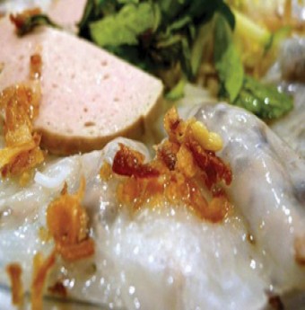 Đặc sản bánh cuốn làng Kênh