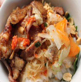 Hủ tiếu hấp miền Tây