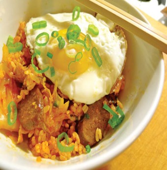 Cơm chiên kim chi