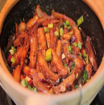 Cá bống trắng kho nước dừa
