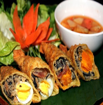  Đến Sài Gòn thưởng thức bánh gối Hà Thành